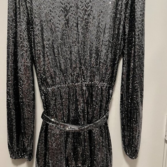 NWT Michael Kors Mirror Dot Sequin Dress in SIlver XL GORGEOUS FLATTERING DRESS! - Picture 6 of 8